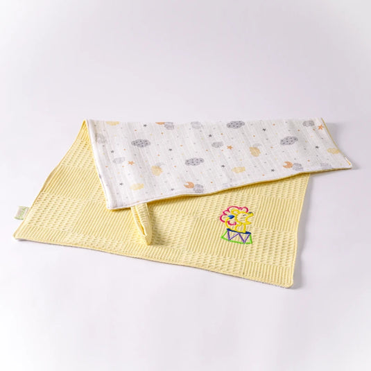 Yellow Lion - Pera Atelier