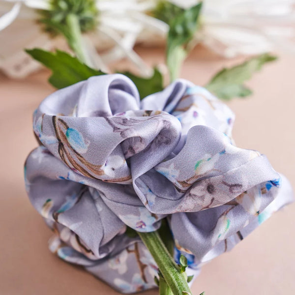 Lily - Pera Atelier