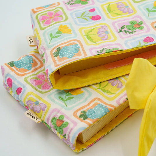 Flower Patchy Book Sleeve - Small